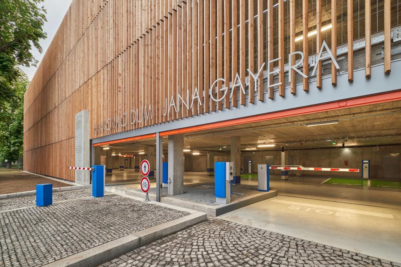 Studio Voluntário Hradec Králové Exterior foto
